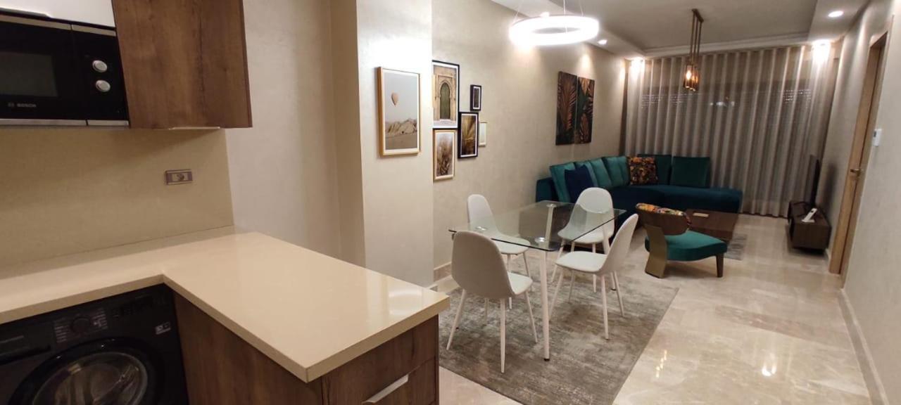 Appartement Luxueux Centre Casablanca Parking Prive Netflix Bagian luar foto