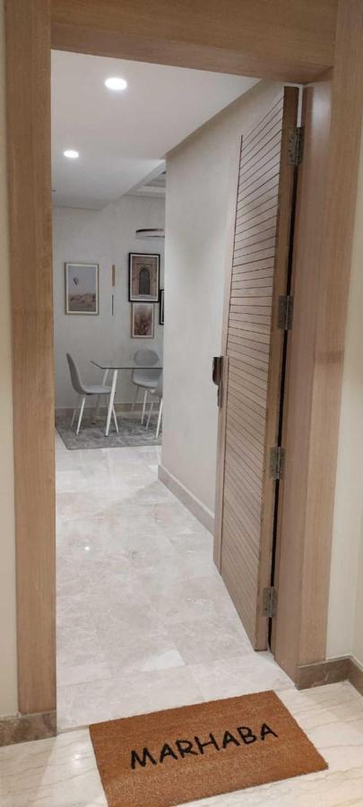 Appartement Luxueux Centre Casablanca Parking Prive Netflix Bagian luar foto