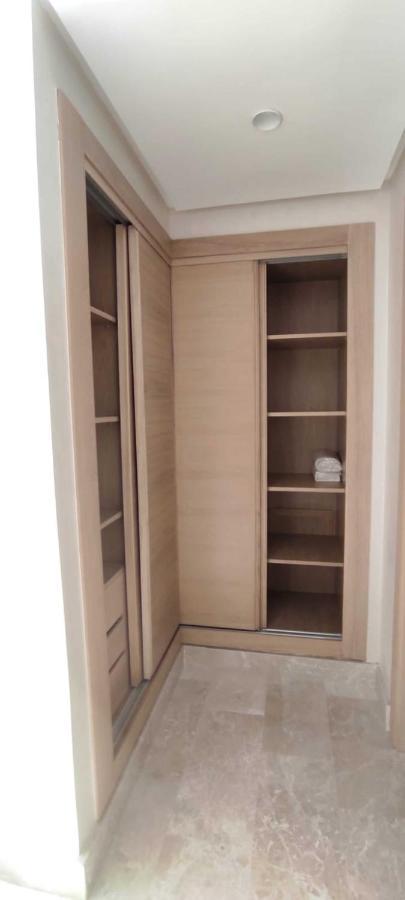 Appartement Luxueux Centre Casablanca Parking Prive Netflix Bagian luar foto