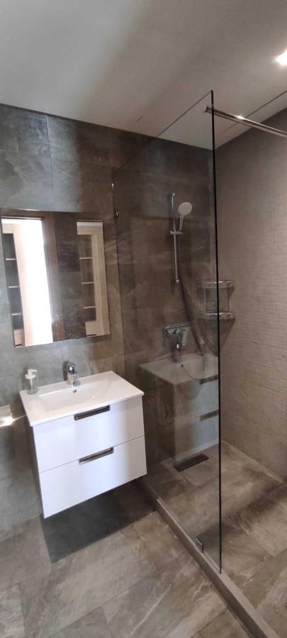 Appartement Luxueux Centre Casablanca Parking Prive Netflix Bagian luar foto